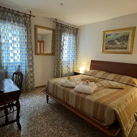 Ca' Coppo Apartament *